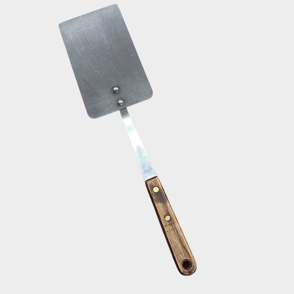 Robinson Spatula Turner Silver Wood Handle Stainless USA Vintage‎